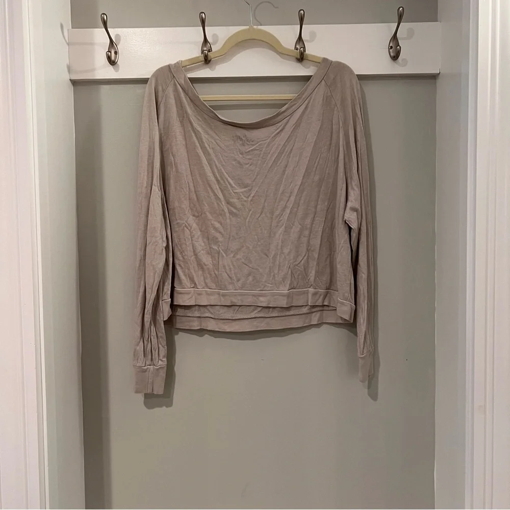 Serengetee Crop Long Sleeve - Picture 4 of 4